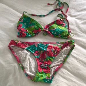 New without tags- Lilly Pulitzer bikini 💕💚👙
